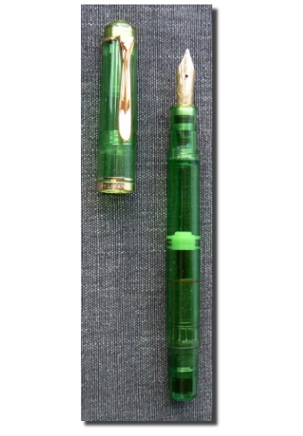 Pelikan M250 grün transparenter Demonstrator